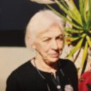 Julie Correale Wayne