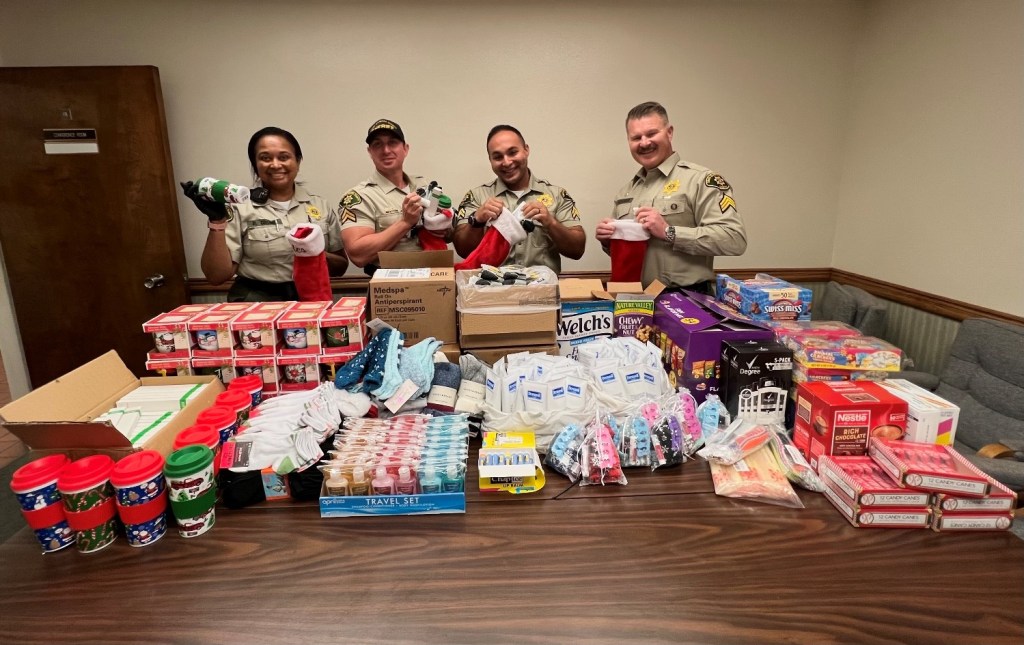 Deputies Bring Holiday Cheer to Hedges House of Hope in Isla Vista