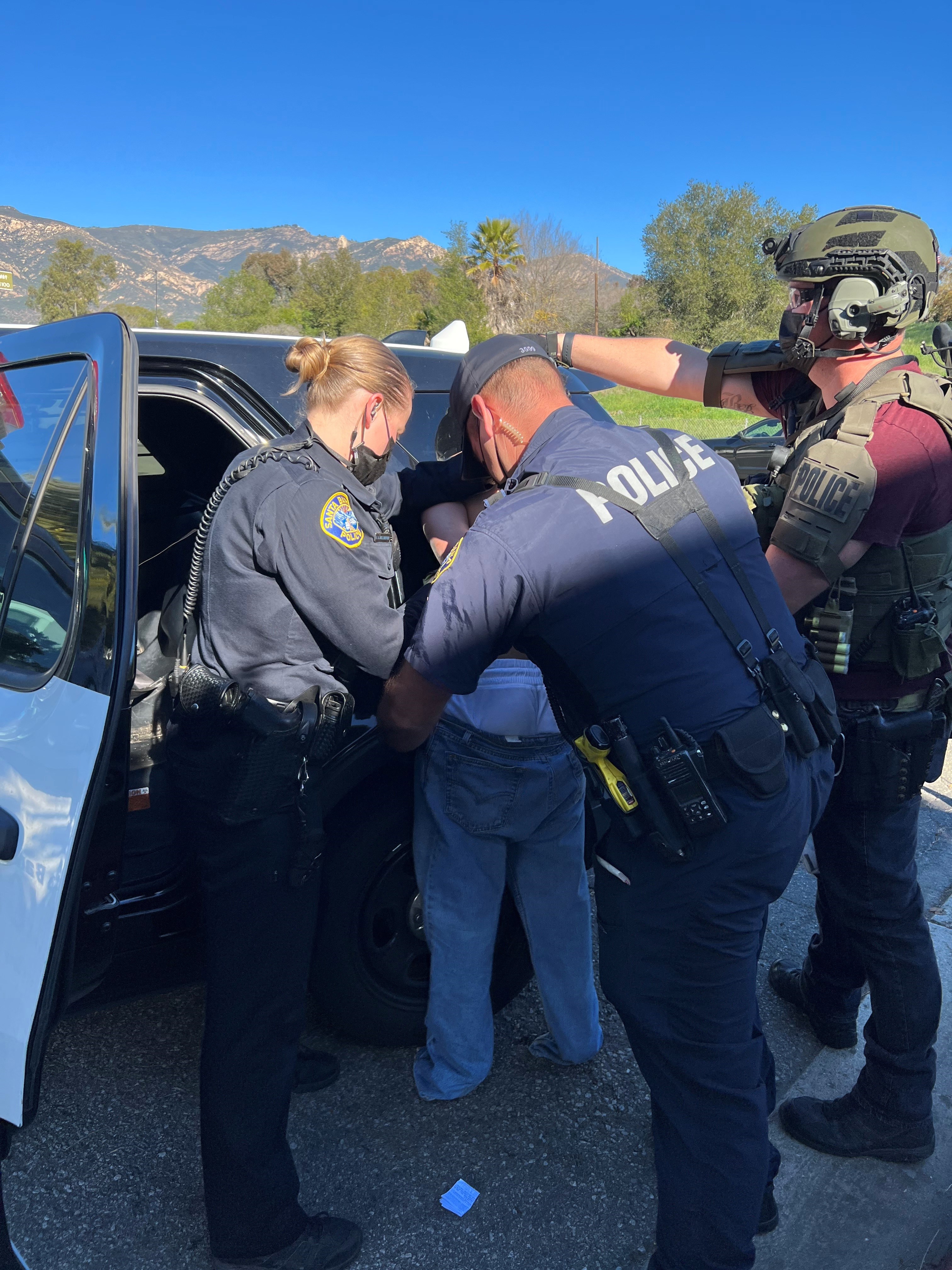 Update: Santa Barbara Police Arrest Barricaded Suspect, Reopen Roads ...