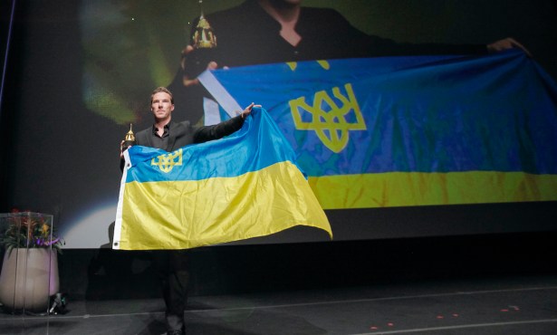 Santa Barbara International Film Festival Thanks Benedict Cumberbatch for Gift to Direct Relief in Ukraine