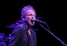 Review | Lindsey Buckingham at the Lobero