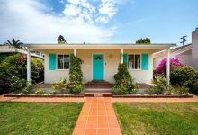 The Home Page: A Love Shack, a Mansion for Mom, and More