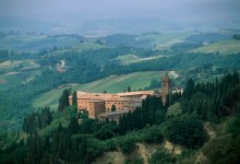A Walk Through the Tuscan Countryside, Visiting the Hill Towns