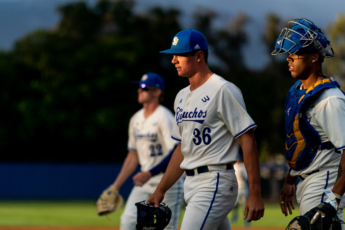 Gauchos baseball uniform