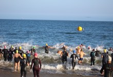 Reef and Run Brings Festive Atmosphere to East Beach
