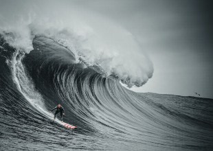Review/Emmy Preview: ‘100 Foot Wave’