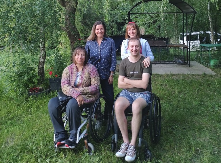Santa Barbara Occupational Therapist Volunteers Her Services To Ukrainians The Santa Barbara 