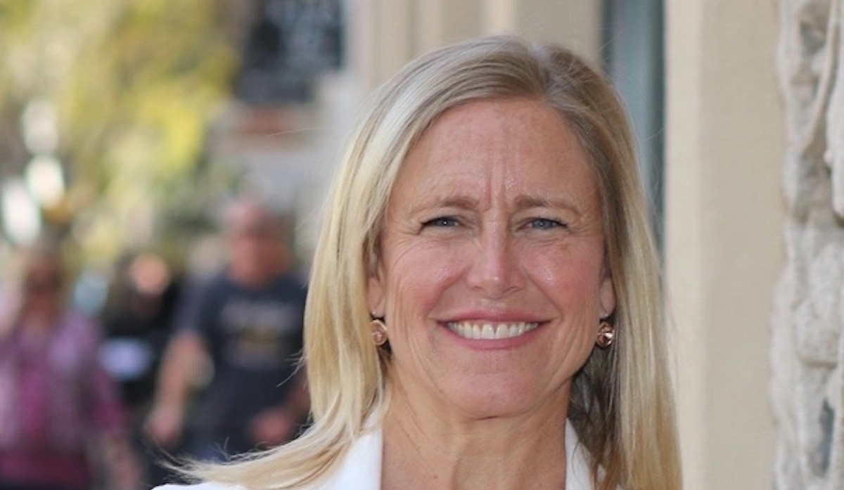 Christy Lozano está tratando de lanzar una escuela ‘Pod’ Christy Lozano está tratando de lanzar una escuela ‘Pod’