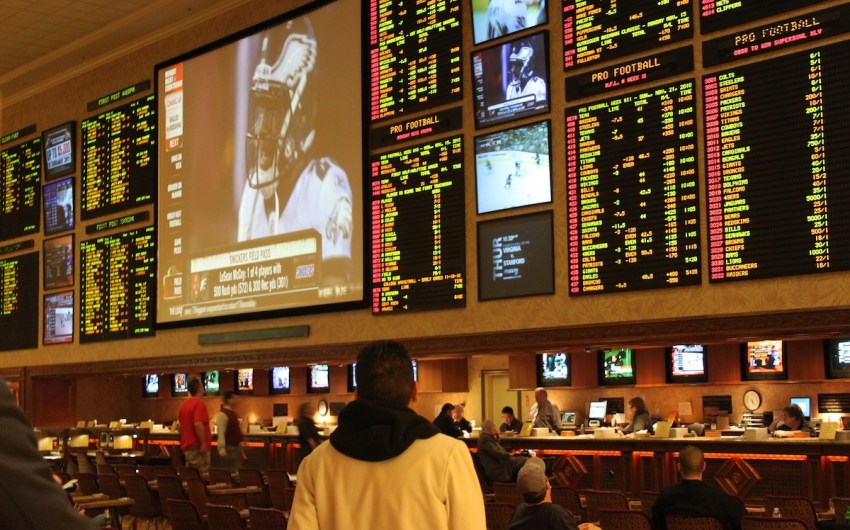 Big Money on Sports Betting: California’s Propositions 26 and 27 Explained