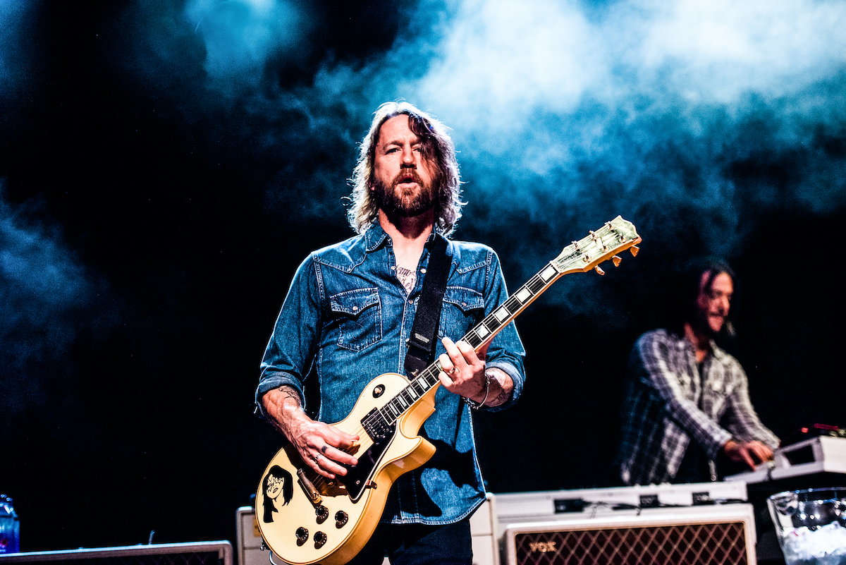 Foo Fighters Brasil - Happy Birthday Chris Shiflett !!!!