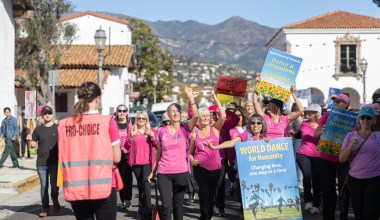 Women’s March 2023 Draws Hundreds in Santa Barbara