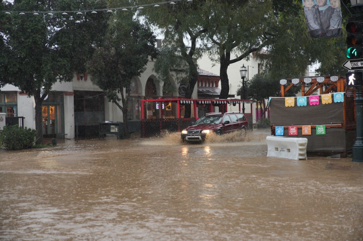 Monster Rain Drenches Santa Barbara - The Santa Barbara Independent