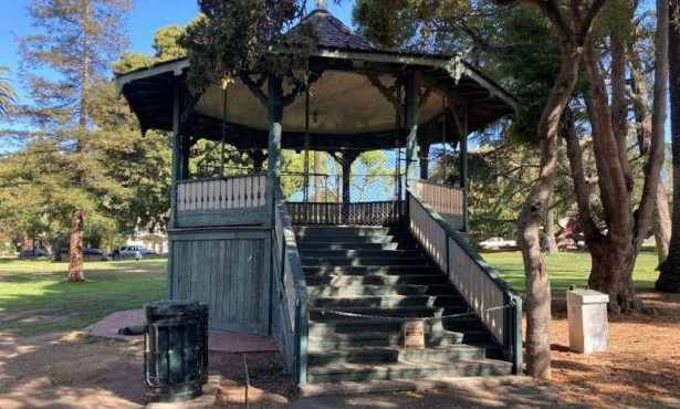 Alameda Park Bandstand Repairs Underway