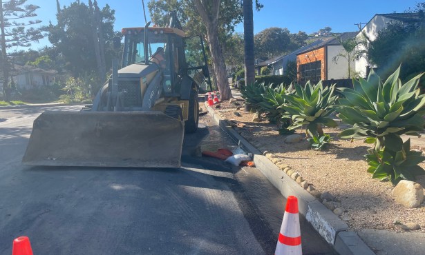 Water Main Breaks Wednesday Afternoon on Santa Barbara’s San Rafael Avenue 