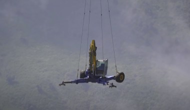 Chinook Flies Excavator to San Ysidro Canyon