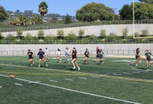 Fútbol Bandera Une a las Escuelas Secundarias Unificadas de SB en una Emocionante Primera Temporada