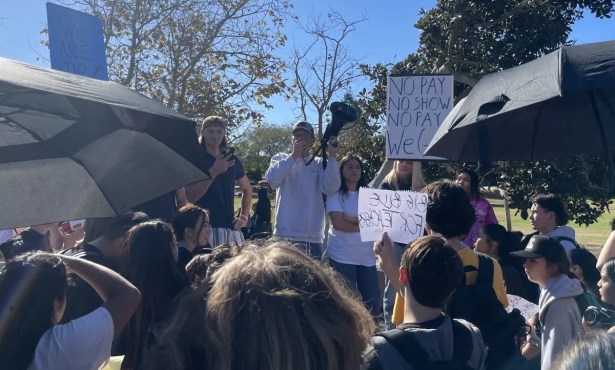 Dos Pueblos High School Students Walk Out of Class in Support of Teachers