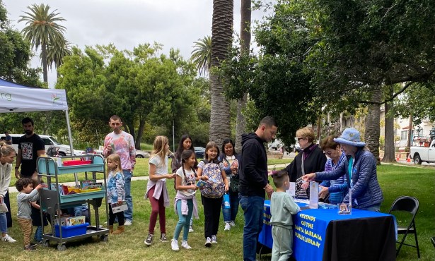 Libraries Build Community