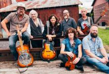Review | The Amy Ray Band and Dar Williams Take Us on a Musical Journey 