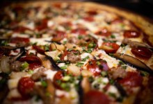 Isla Vista Favorites I.V. Bagel Café and I.V. Pizza Pub Earn Spoon University Honors