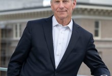 Veteran Diplomat Haass Speaks at Breakfast