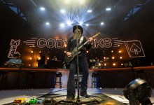 Review | Cody Jinks Makes Up for Lost Time During COVID at Santa Barbara Bowl