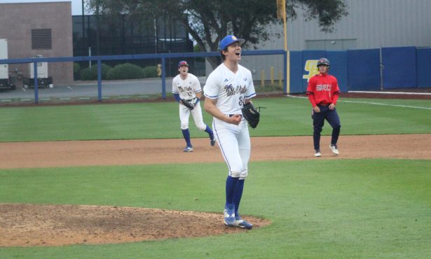 Gauchos Increase Home Winning Streak to 22 Games with 4-3 Victory over Saint Mary’s