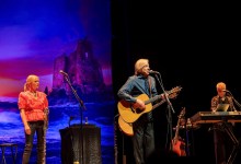 Review | Knight of White Satin Pop