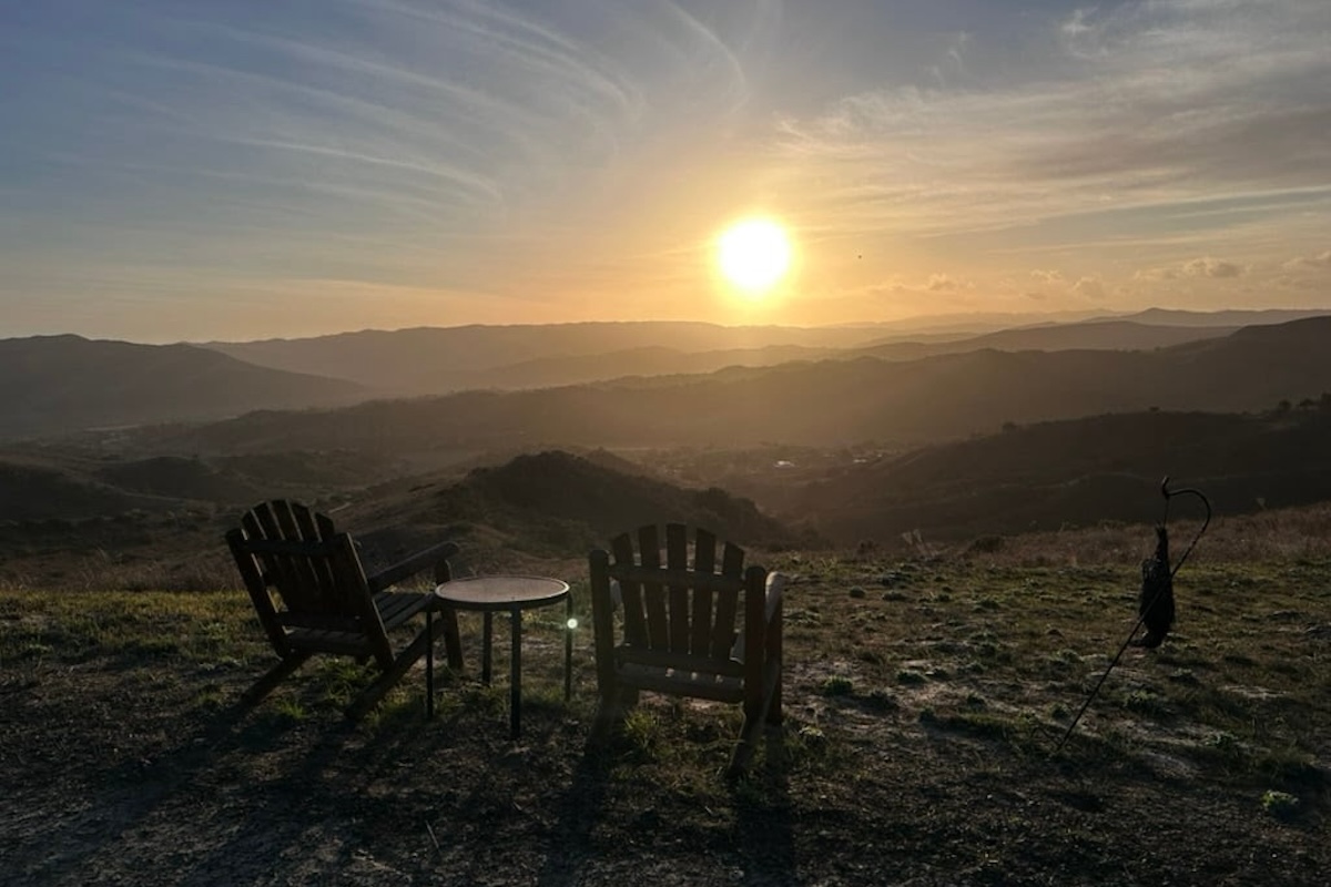 Full Belly Files | Saying Goodbye to Stella Mare's - The Santa