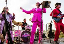 Pretty in Pink 80s Prom at Presqu’ile Winery