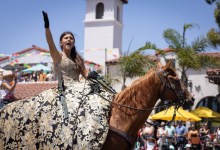 Hundreds of Horses, Thousands of Spectators at This Year’s Fiesta Historical Parade