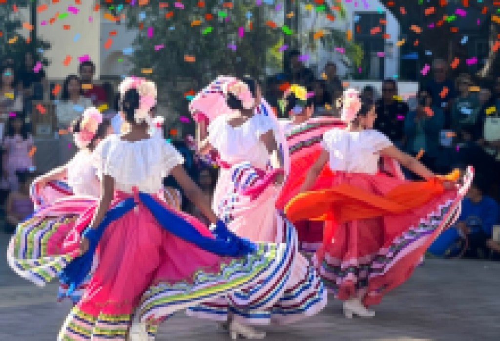 Raíces y Sueños 2025: Concientizando y fomentando la unidad en torno a la cultura hispana