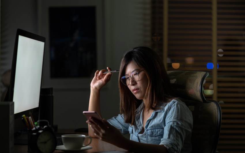 Digital Minimalism: A September Reset for Your Mind