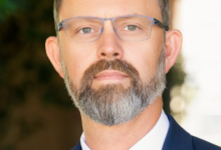 Santa Barbara Litigation Attorney Jasper L. Ozbirn Expands Mediation Practice