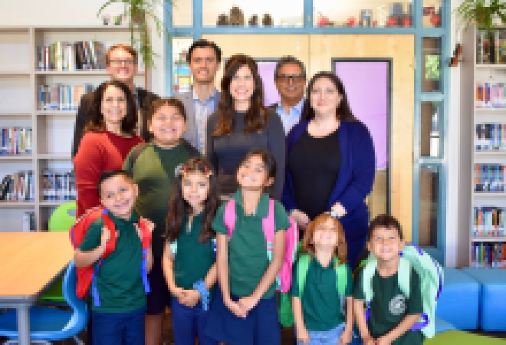 City National Bank, United Way Team Up with Franklin Elementary School for Back-to-School Drive