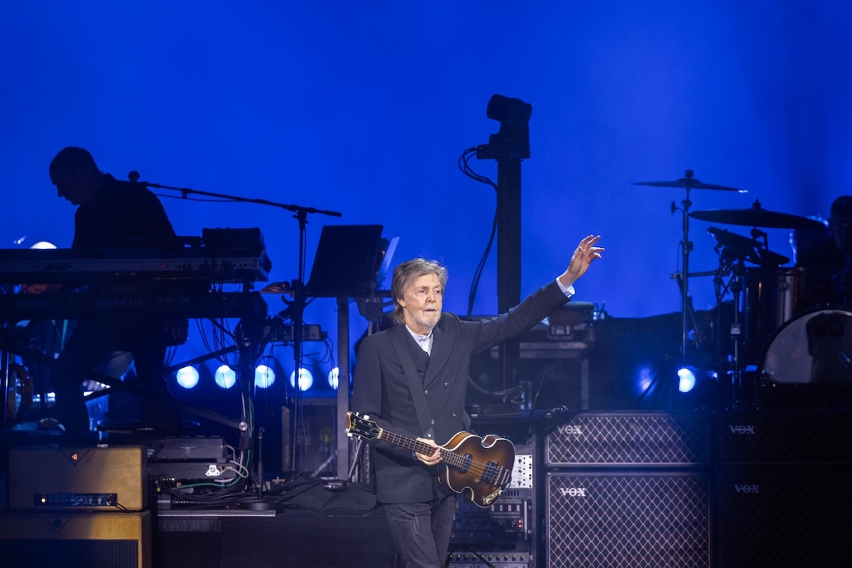 Review | Paul McCartney Delivers, in Spades, at the Santa Barbara Bowl - The Santa Barbara Independent