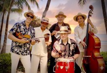Sabor Sabor! Performs at Buena Onda Restaurant