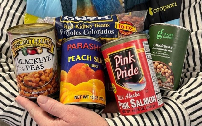 Santa Barbara Library Offers Food-for-Fees Program Through January