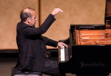 Review | A Big Ravel Reveal