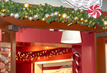 Gift Wrapping at Paseo Nuevo