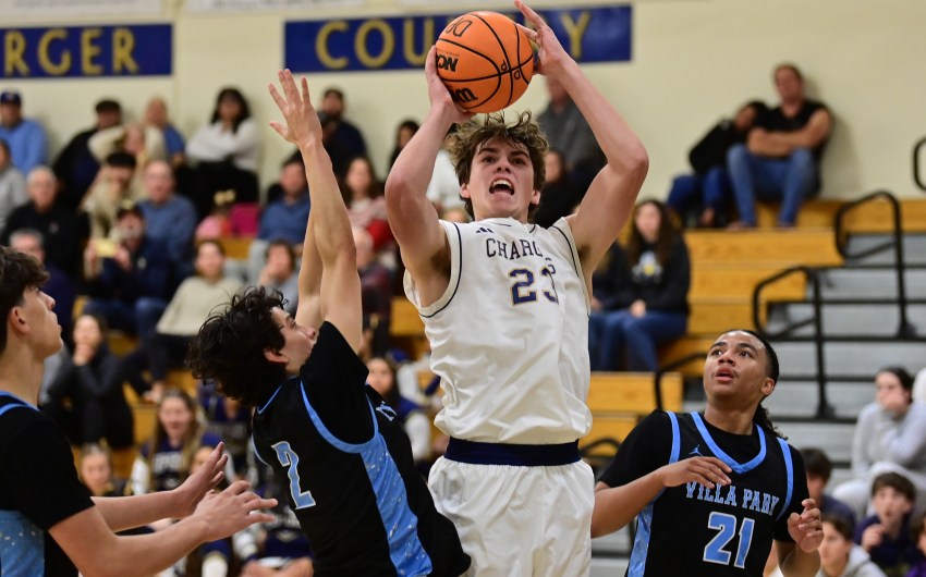 The Chargers’ Fourth-Quarter Comeback Falls Short in 55-50 Loss to Villa Park
