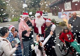 Hillside Community Celebrates the Holidays