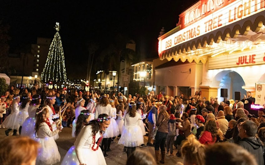 ‘Tis the Season Listings 2025