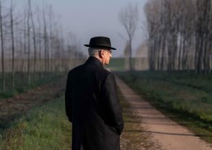 Film Review | Reflections in a Golden Age