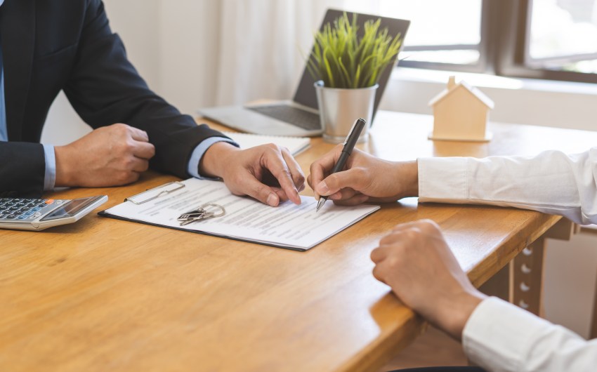 What’s with These New Realtor Contracts?