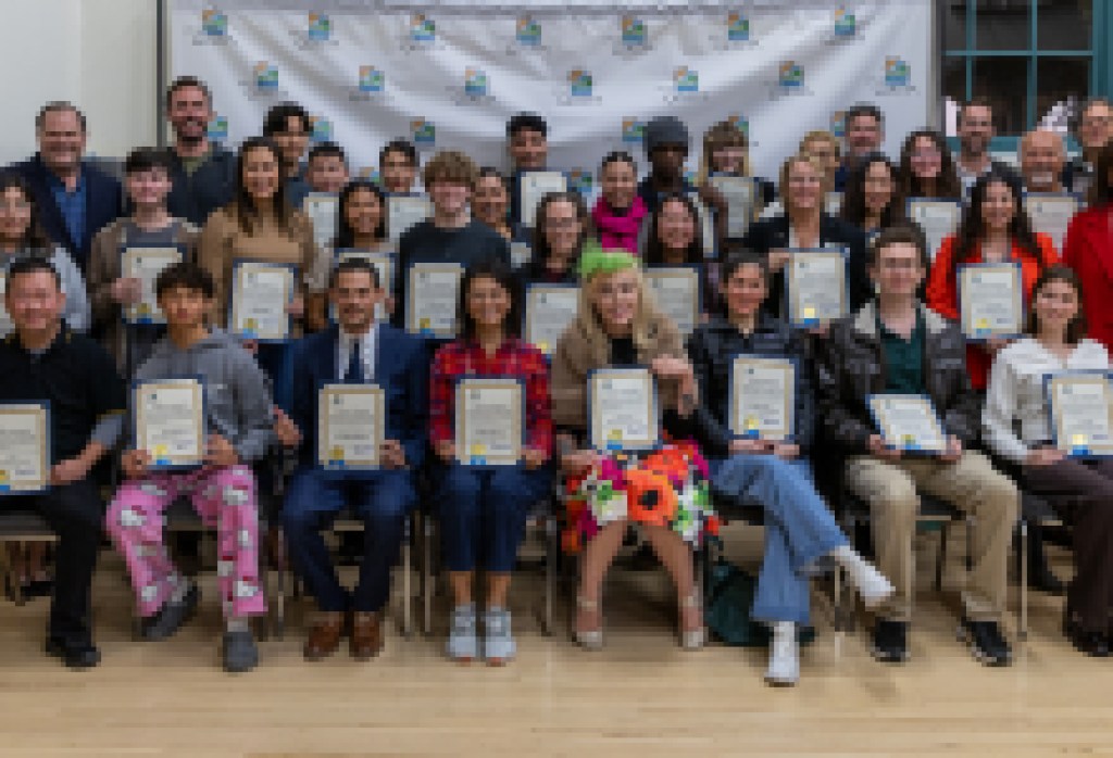 Treinta y dos miembros de la comunidad se gradúan de la Academia LIDERA Goleta 2026