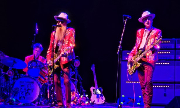 Review | Sharp Dressed Men, of a Different Color