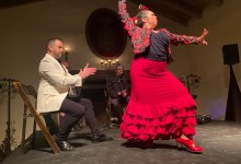Flamenco Íntimo Explodes with Passion!