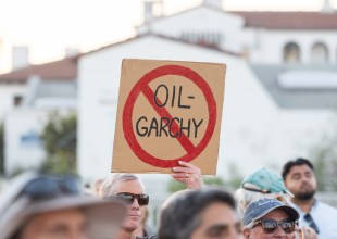 Oil Fight Not over as Generations of Santa Barbarans Gather for Vigil 