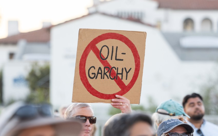 Oil Fight Not over as Generations of Santa Barbarans Gather for Vigil 